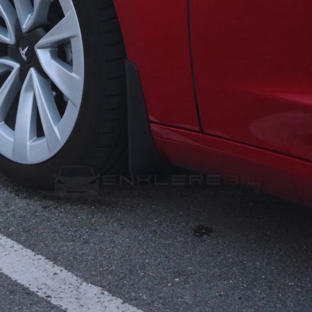 Skvettlapper Tesla Model 3