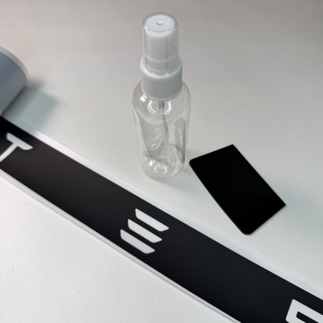 TESLA lyslistfolie til Model Y 2025+