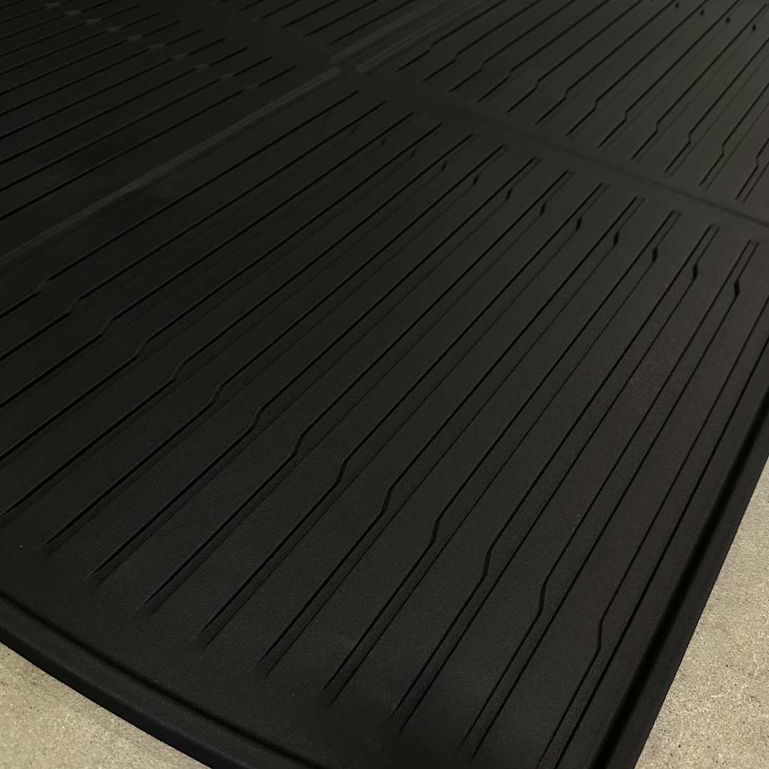 Bagasjeromsmatte i Tesla Model Y gir full beskyttelse
