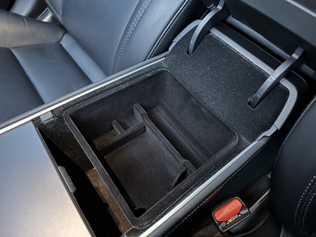 tesla model 3 og y armlene oppbevaring