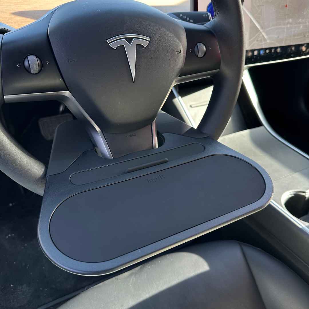tesla model 3 og y bord