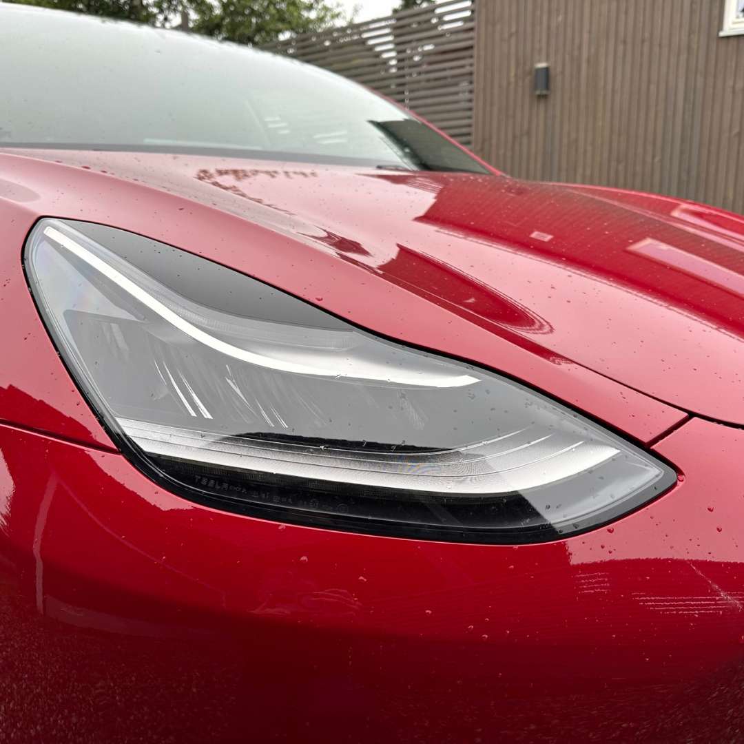 tesla model 3 og y eyebrows lys dekor