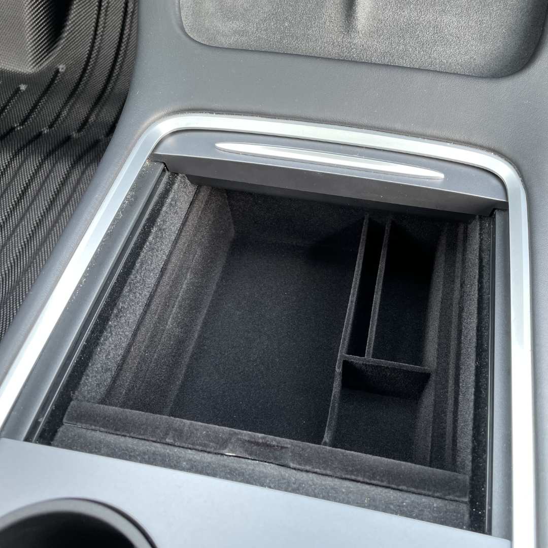 tesla model 3 og y midtkonsoll organizer innsats