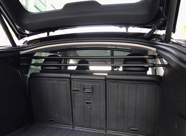 tesla model y hunde lastegitter bagasjerom