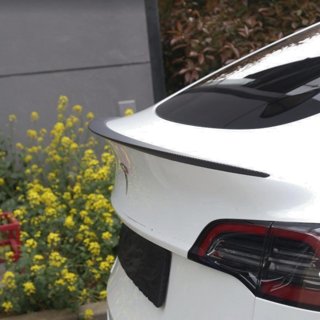tesla model y performance spoiler